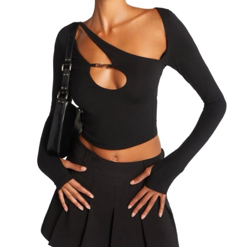 I am Gia Silene top SOLD